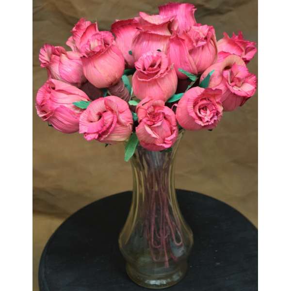 Dried Pink Corn Husk Roses - Closed Buds